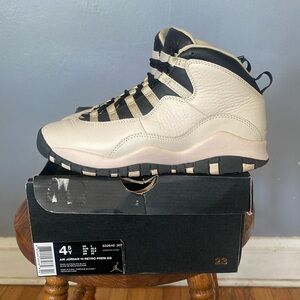 Air Jordan 10 Retro Premium GG